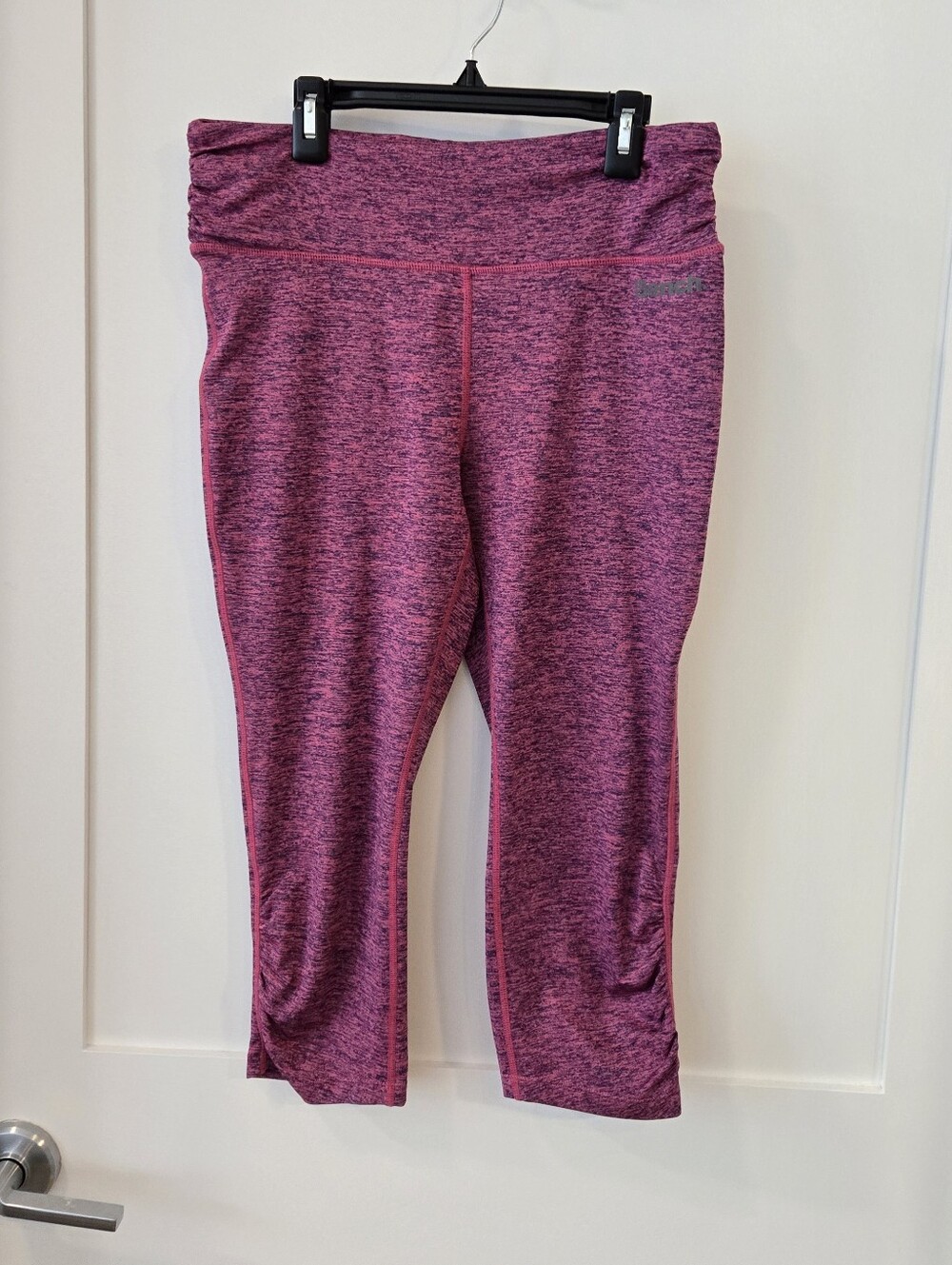 *Bench Pink Spacedye Ruched Crop Athletic Leggings Sz M